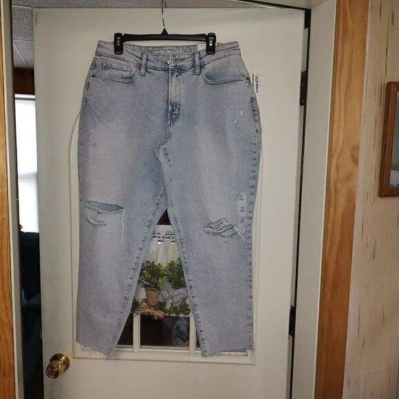 New Old Navy Curvy O.G . Straight Distressed  Ankle Jeans Size Women's 14 - Picture 1 of 4